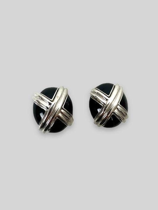Oval earrings
