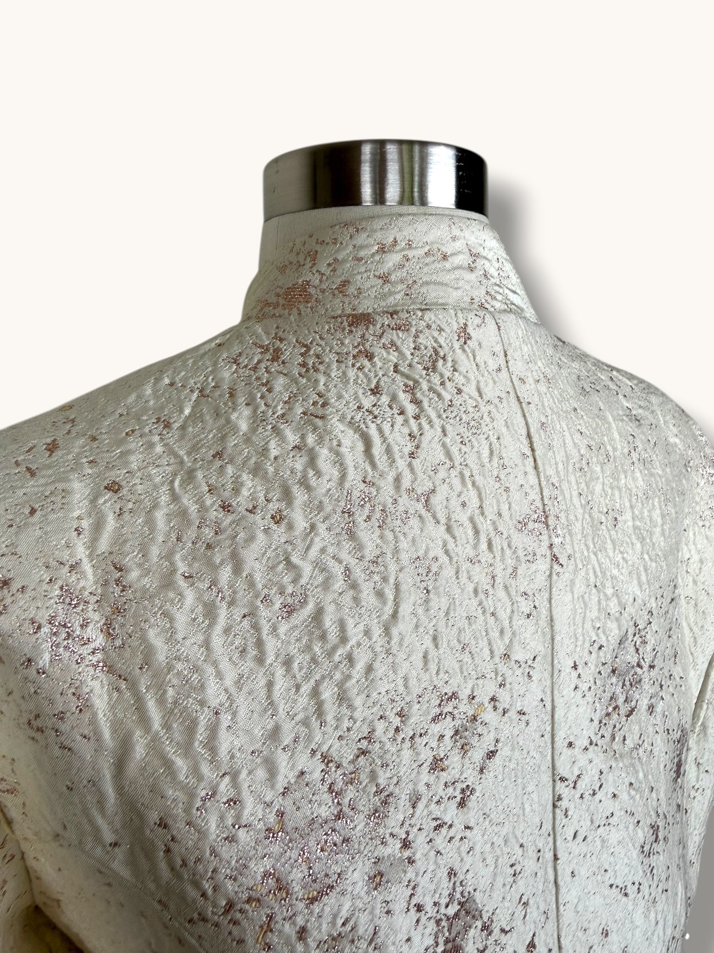 Statement Ivory Blazer