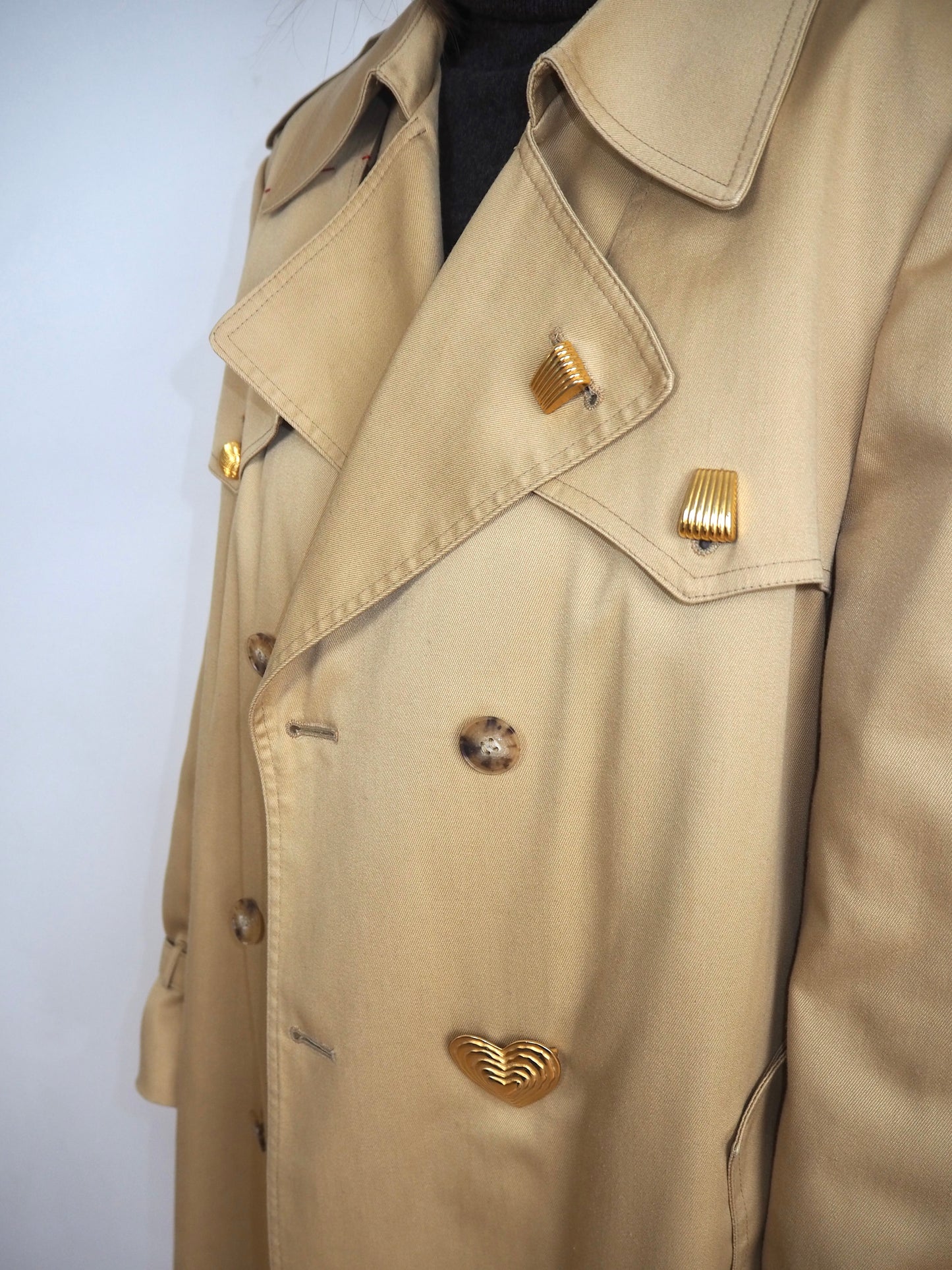 Brooch Trench #12 Jen Wonders Collection