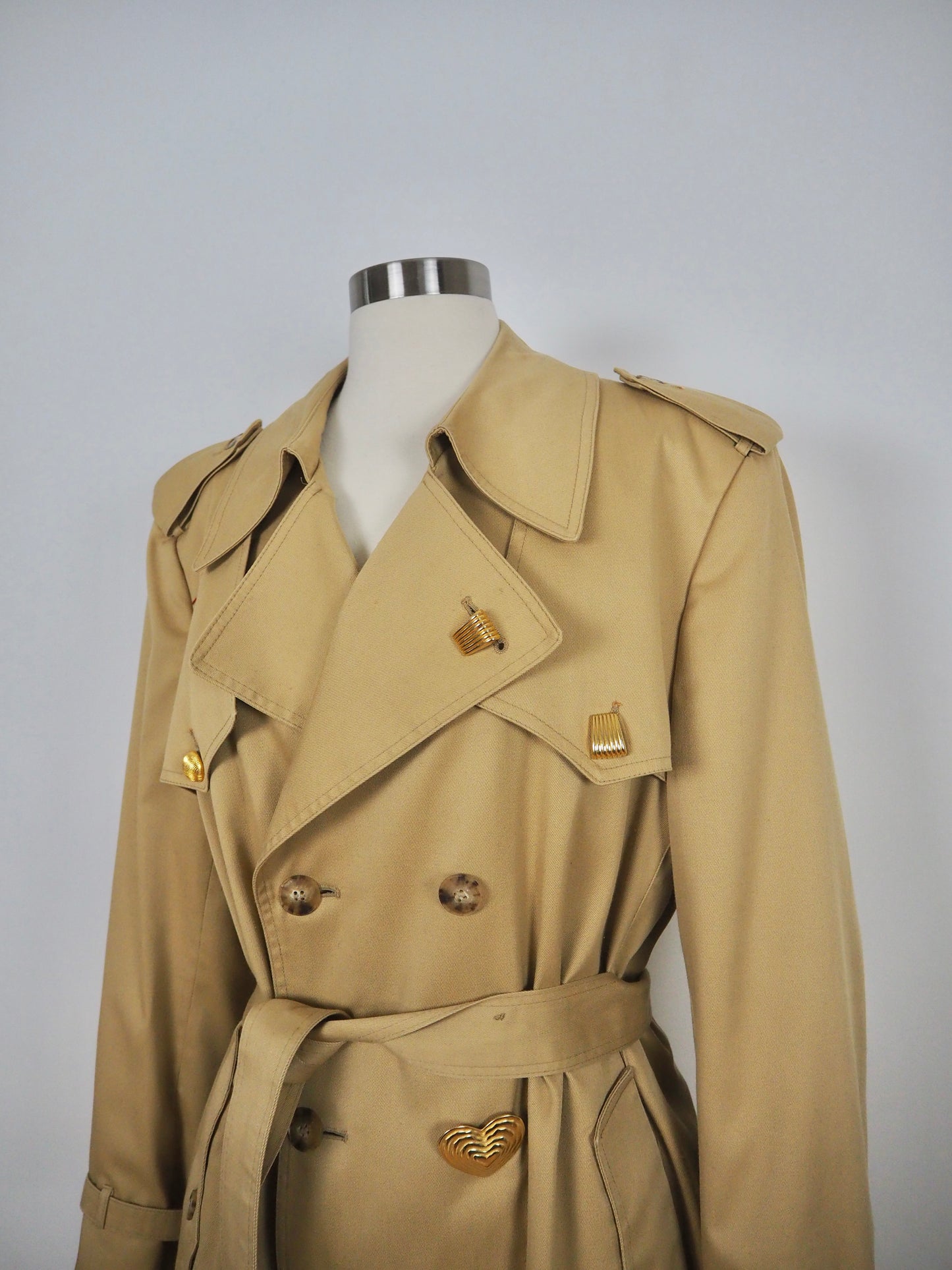 Brooch Trench #12 Jen Wonders Collection