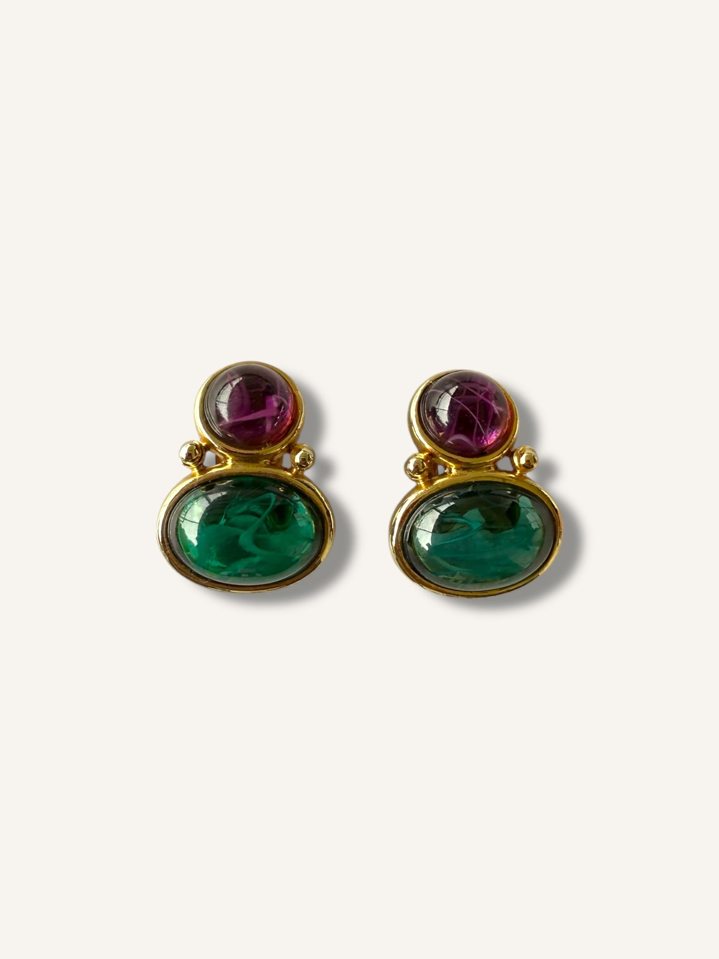 Jewel cabochon earrings