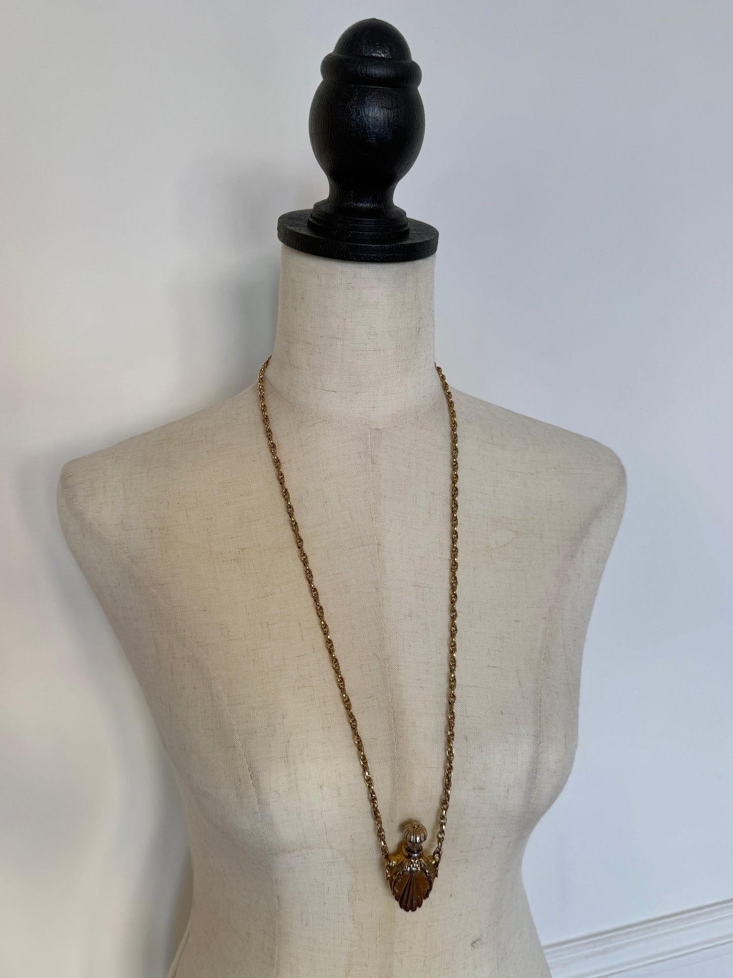 Perfume Bottel Necklace