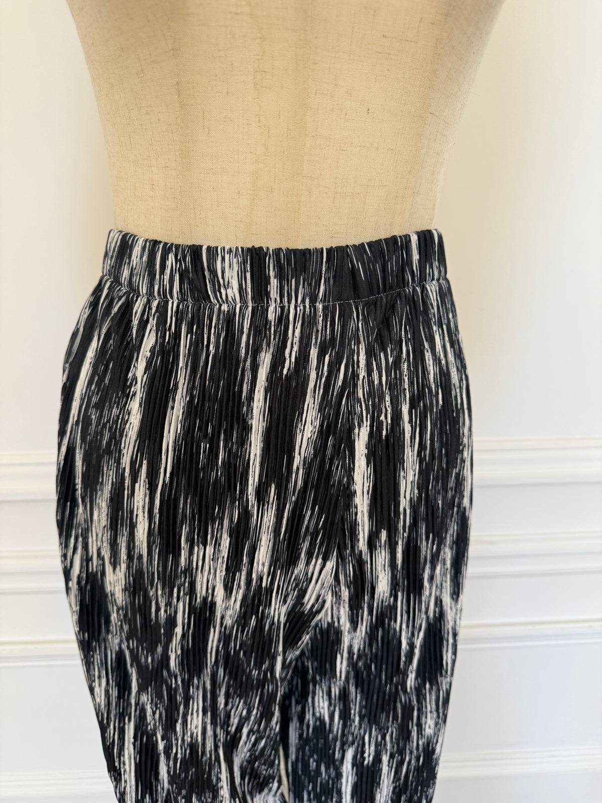 Plisse Pants