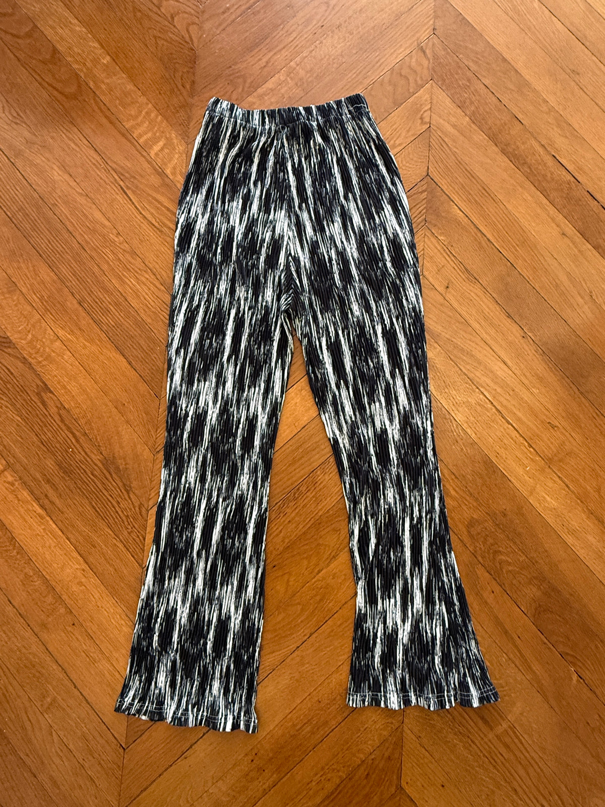 Plisse Pants