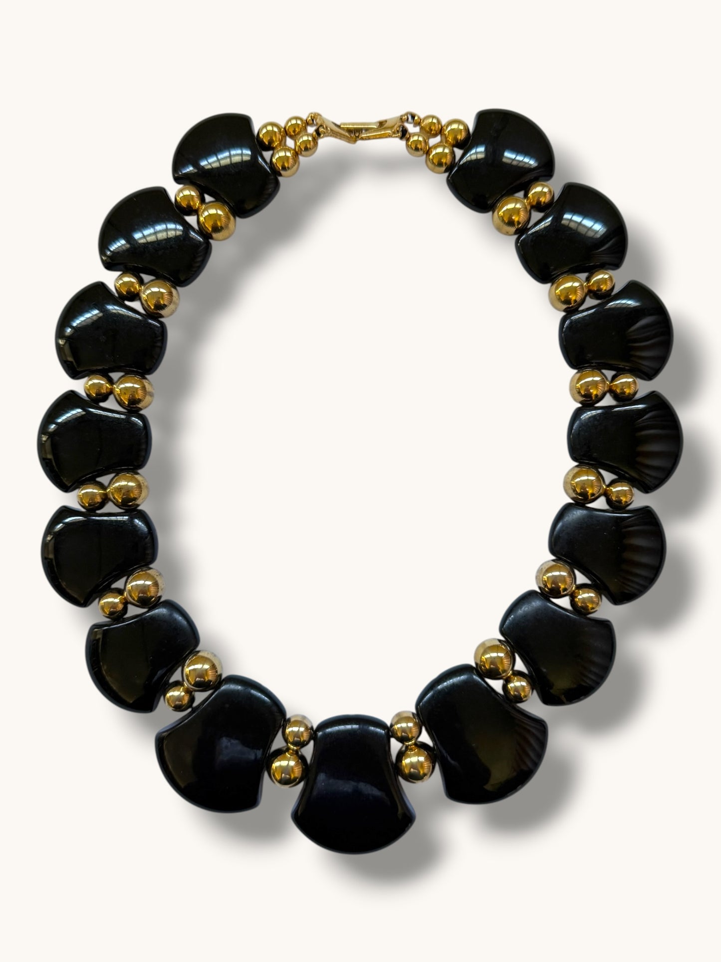 Glossy Black Chocker