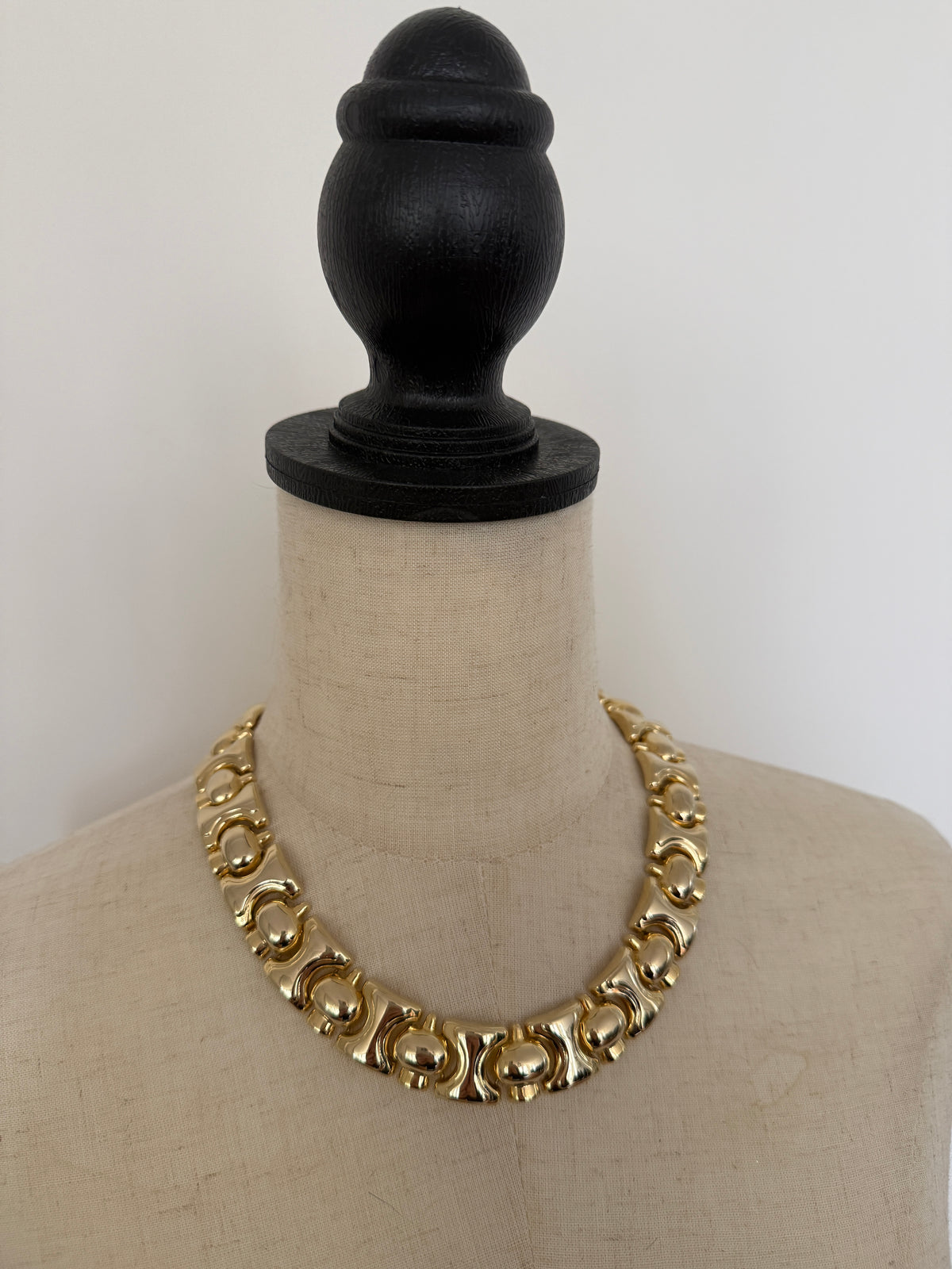 Dome Necklcae