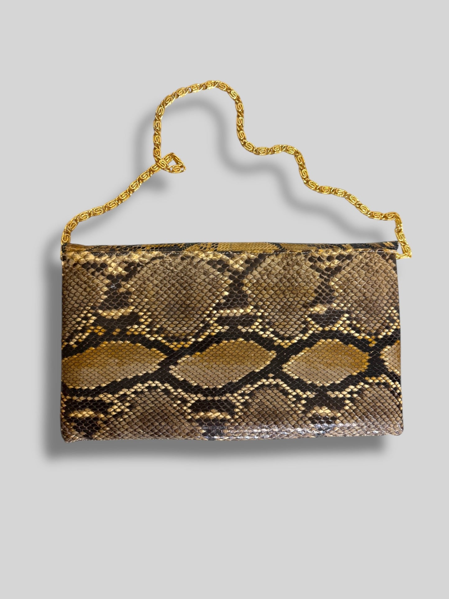 Snake Clutch